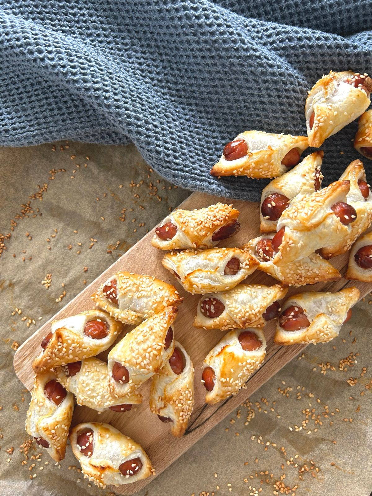 Mini Sausage Rolls in Puff Pastry