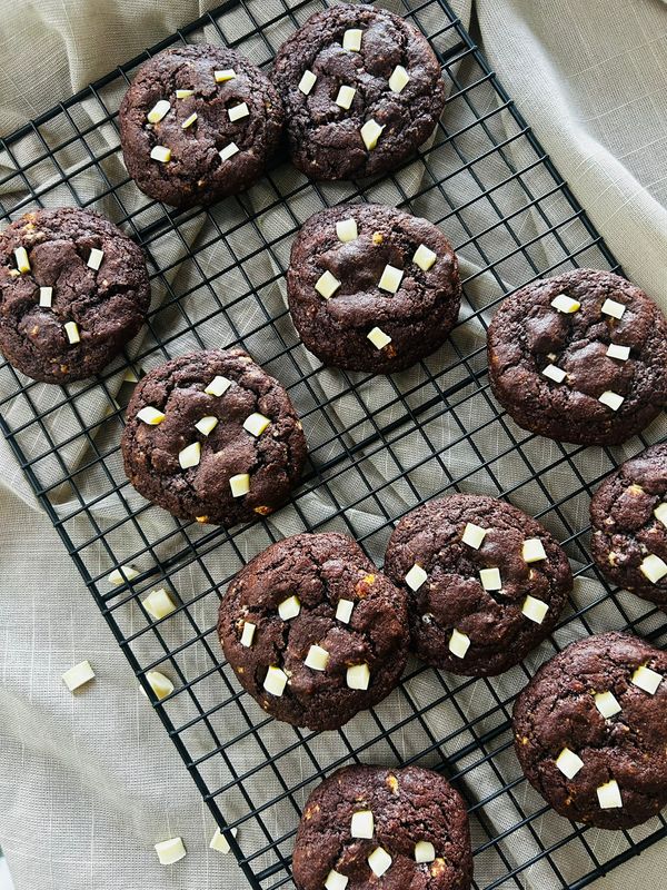 Cookies with White Chocolate