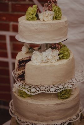 Wedding Cake with Lemon and Blueberry Mousse