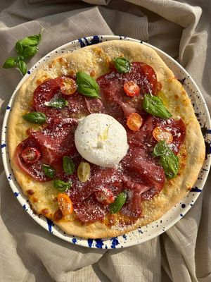Pizza with Bresaola and Burrata
